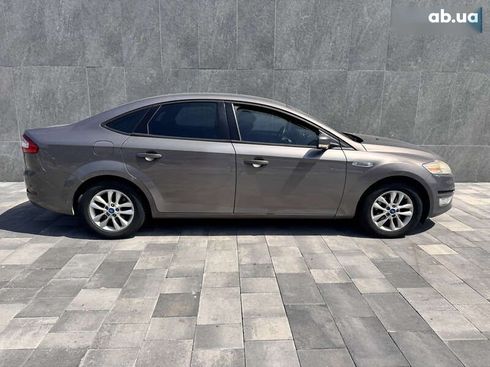Ford Mondeo 2011 - фото 2