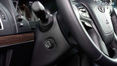 Toyota Land Cruiser Prado 2023 - фото 16