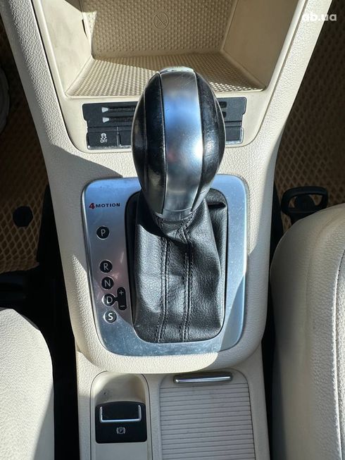 Volkswagen Tiguan 2012 черный - фото 14