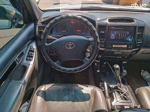 Toyota Land Cruiser Prado 2008 серый - фото 17