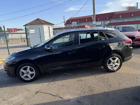 Renault Megane 2015 - фото 11
