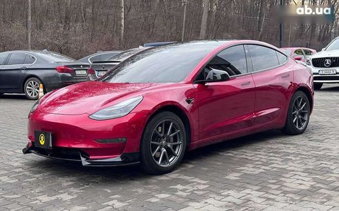 Tesla Model 3 2021 - фото 3