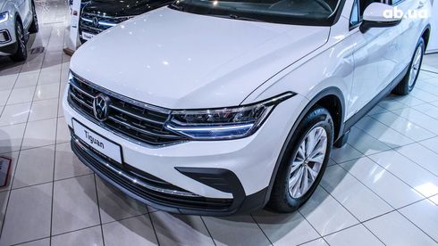 Volkswagen Tiguan 2023 белый - фото 2
