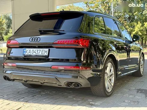 Audi SQ7 2021 - фото 14