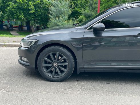 Volkswagen passat b8 2017 серый - фото 11