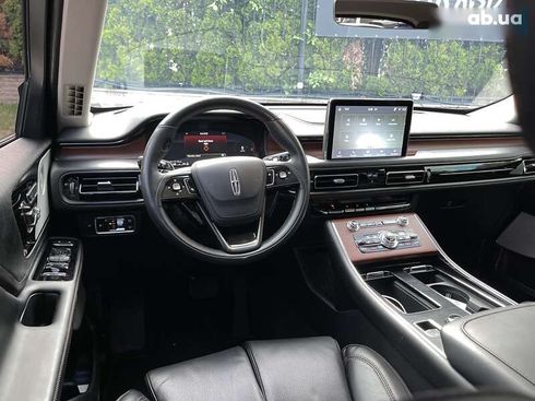 Lincoln Aviator 2022 - фото 17