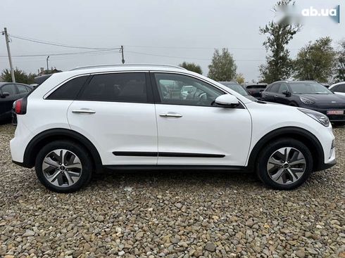 Kia Niro 2021 - фото 26