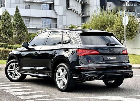 Audi Q5 2018 - фото 5