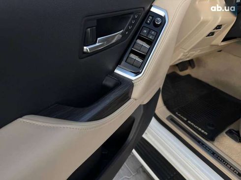 Toyota Land Cruiser 2022 - фото 11