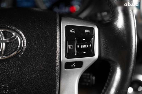 Toyota Land Cruiser Prado 2013 - фото 30