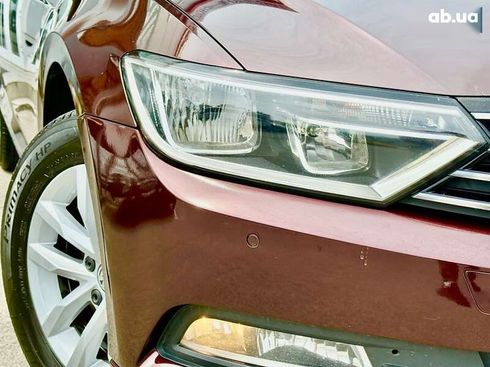 Volkswagen Passat 2017 - фото 11