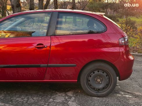 SEAT Ibiza 2008 красный - фото 10