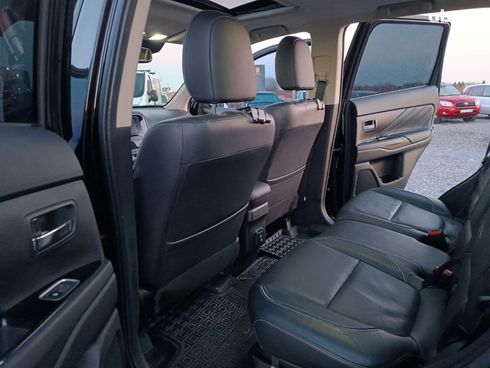 Mitsubishi Outlander 2018 черный - фото 76