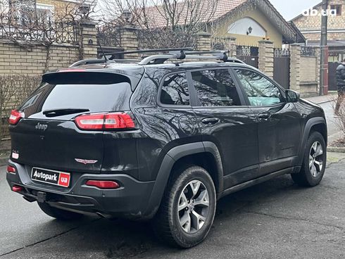 Jeep Cherokee 2015 черный - фото 8