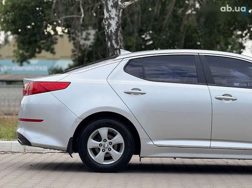 Kia K5 2014 - фото 9