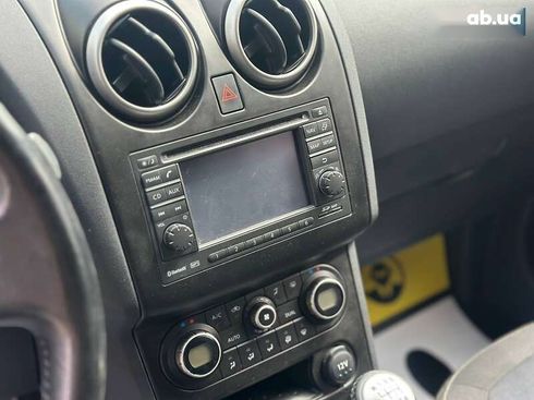 Nissan Qashqai 2010 - фото 11