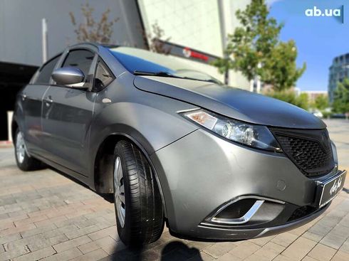 Geely GC5 2014 - фото 30