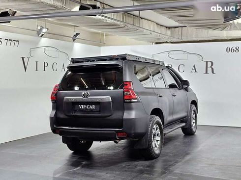 Toyota Land Cruiser Prado 2019 - фото 13