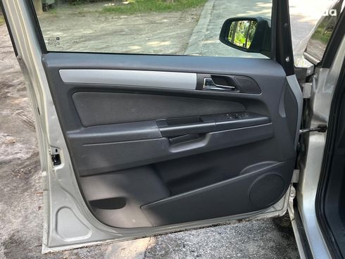 Opel Zafira 2005 серый - фото 18