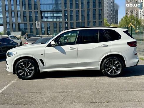 BMW X5 2022 - фото 17