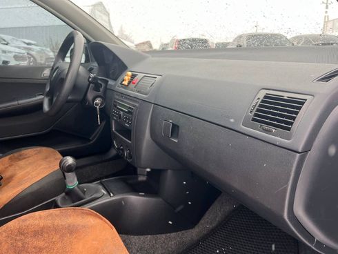 Skoda Fabia 2006 черный - фото 72