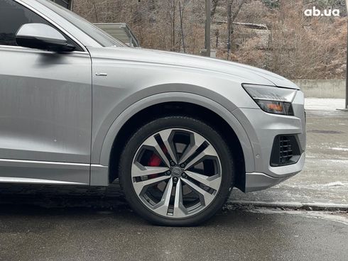 Audi Q8 2019 серый - фото 7