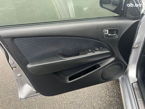 Mitsubishi Outlander 2008 серый - фото 27