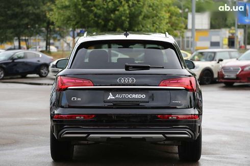 Audi Q5 2022 - фото 6