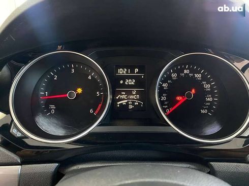 Volkswagen Jetta 2015 - фото 23