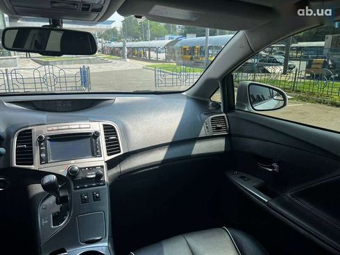 Toyota Venza 2013 - фото 16