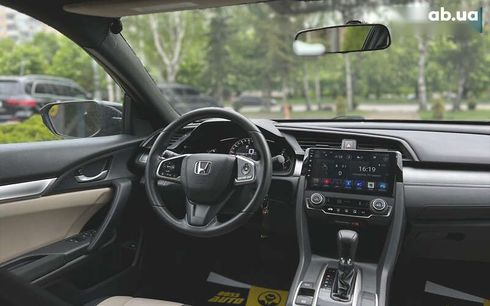 Honda Civic 2016 - фото 12