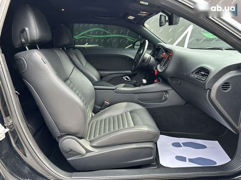 Dodge Challenger 2021 - фото 21