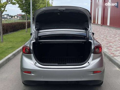 Mazda 3 2016 - фото 11