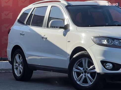 Hyundai Santa Fe 2011 - фото 9