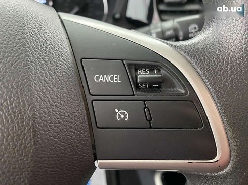 Mitsubishi Outlander 2020 - фото 17