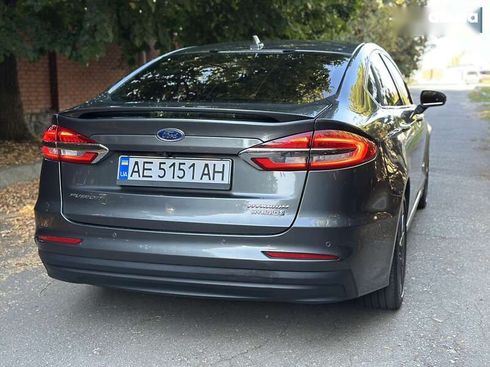 Ford Fusion 2019 - фото 8
