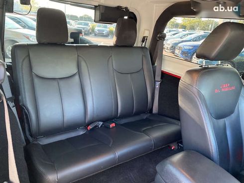 Jeep Wrangler 2017 - фото 16
