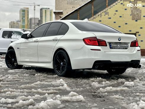 BMW 5 серия 2014 белый - фото 4