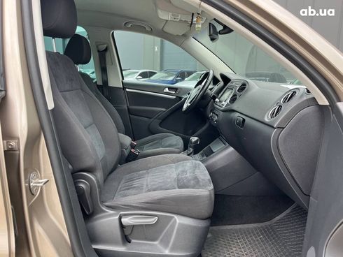 Volkswagen Tiguan 2014 бежевый - фото 9