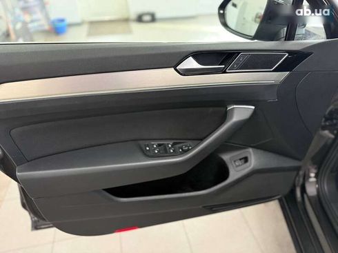 Volkswagen Passat 2020 - фото 16