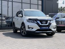Продажа б/у Nissan Rogue 2017 года в Нововолынске - купить на Автобазаре