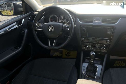 Skoda Octavia 2019 - фото 15