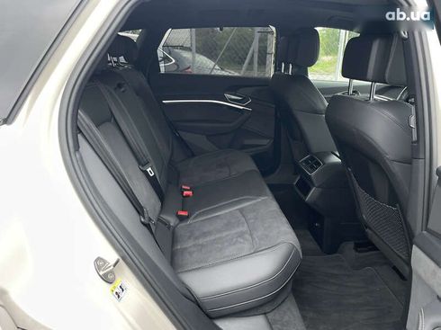Audi E-Tron 2022 - фото 19