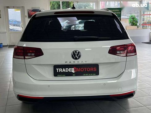 Volkswagen Passat 2020 - фото 11