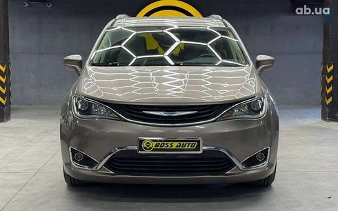 Chrysler Pacifica 2017 - фото 2