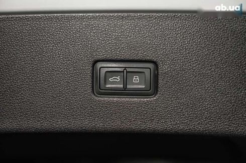 Audi Q8 2021 - фото 27