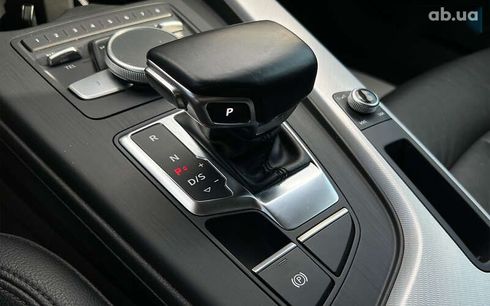 Audi A4 2016 - фото 28