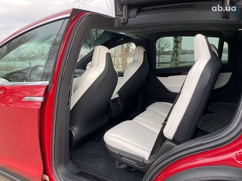 Tesla Model X 2019 - фото 19