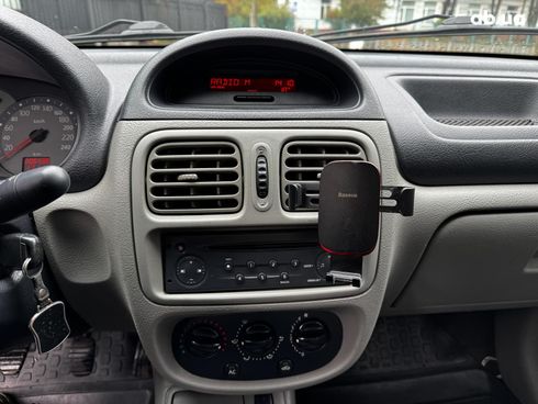 Renault Clio 2006 серый - фото 15