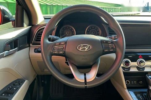 Hyundai Elantra 2019 - фото 14